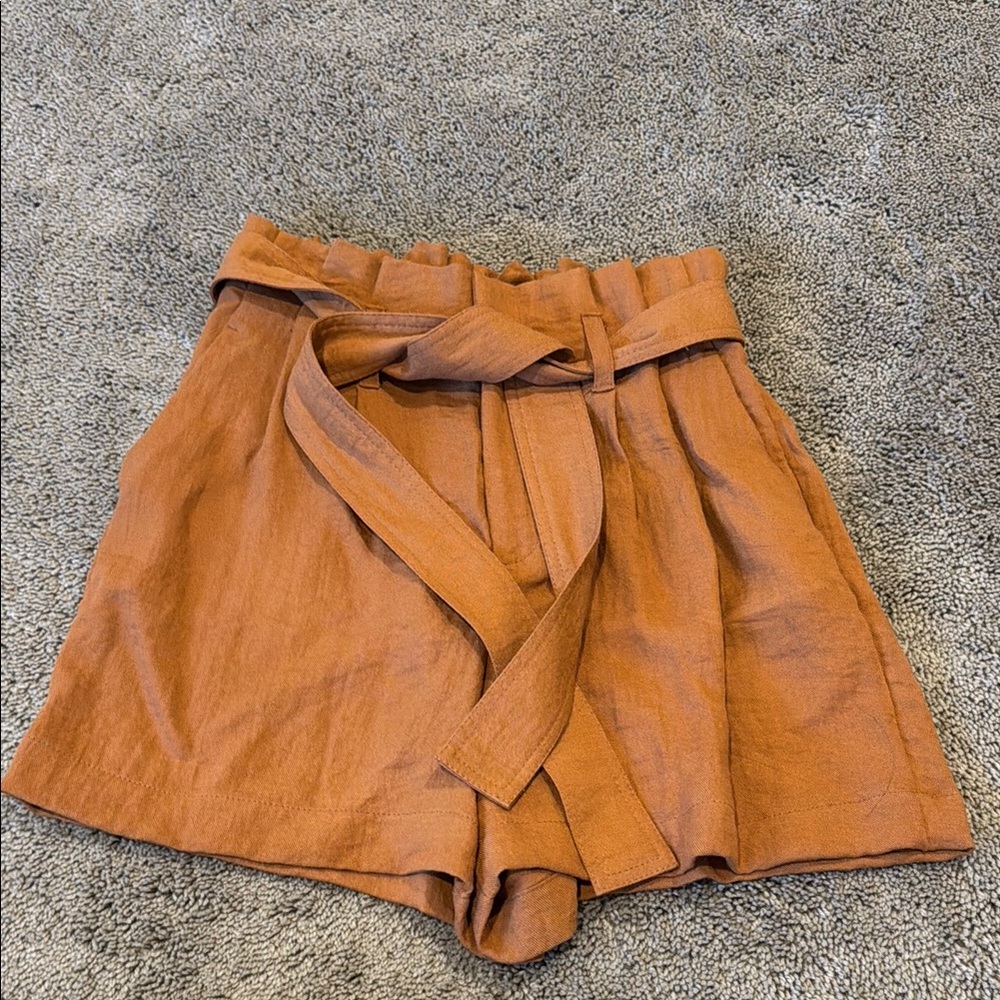 Linen Tie Waist Shorts